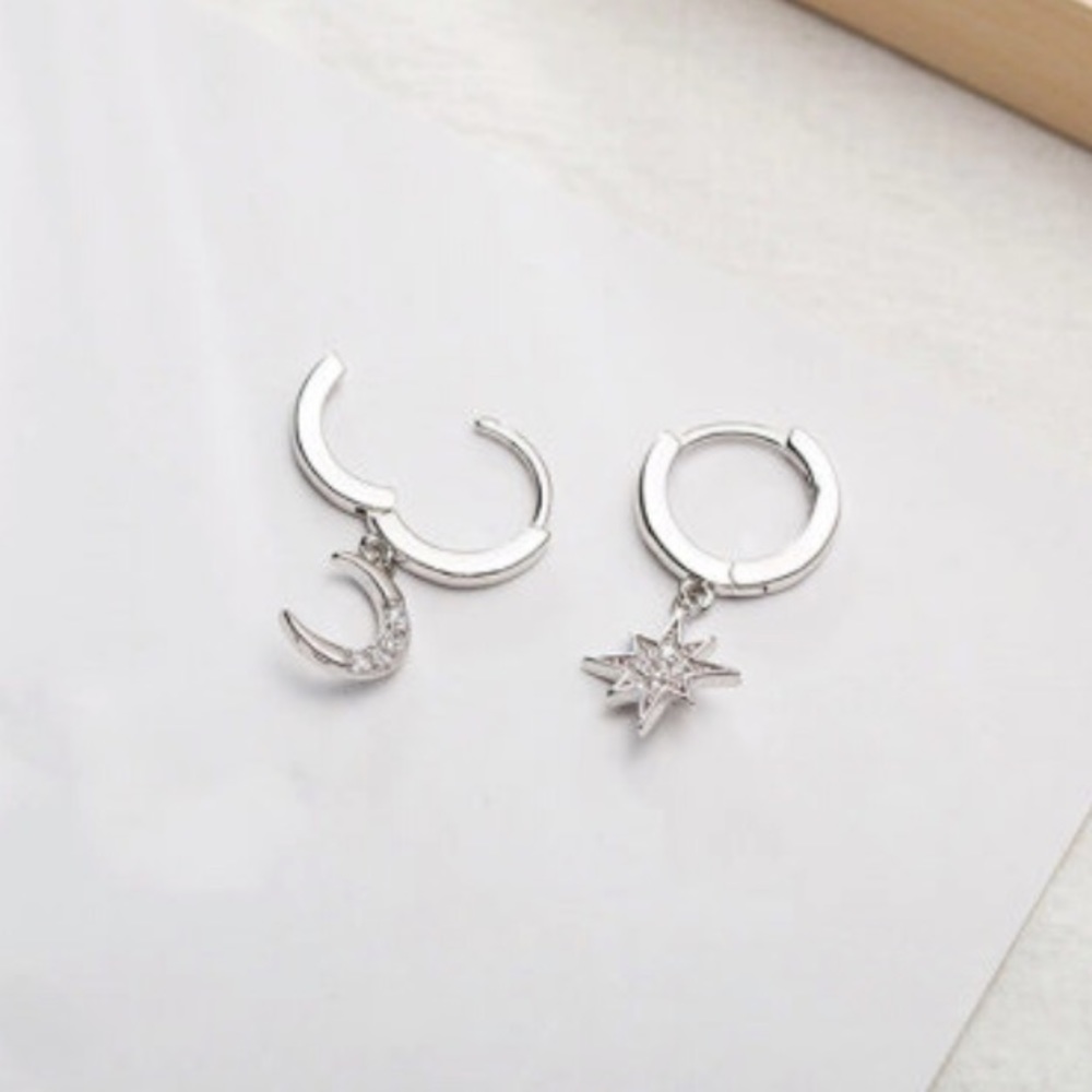 "Wish Upon A Star” Moon Space Hoop Diamond Earring - Picture 9 of 10